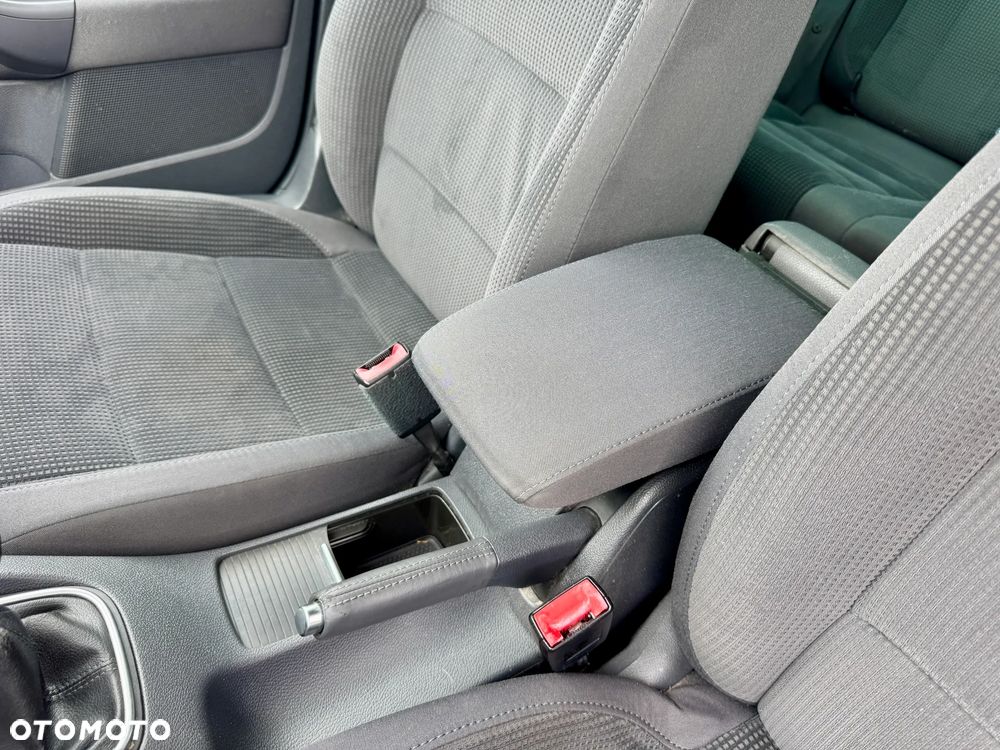 Volkswagen Golf Variant 1.6 Comfortline - 20