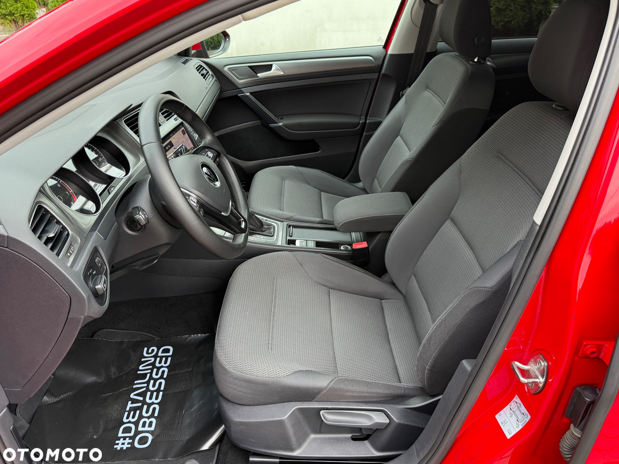 Volkswagen Golf VII 1.4 TSI BMT Comfortline DSG - 19