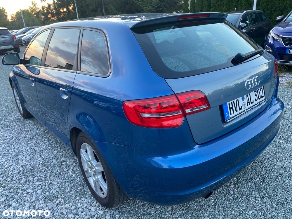 Audi A3 Sportback 1.6 Attraction - 13