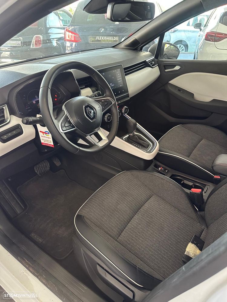 Renault Clio 1.6 E-Tech Full Hybrid Techno - 9