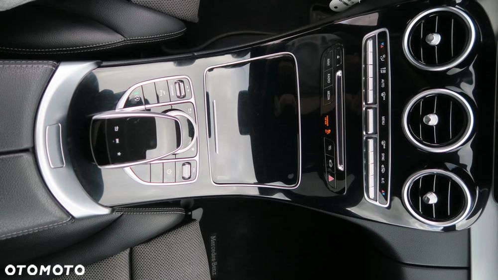 Mercedes-Benz Klasa C 200 7G-TRONIC Avantgarde - 27