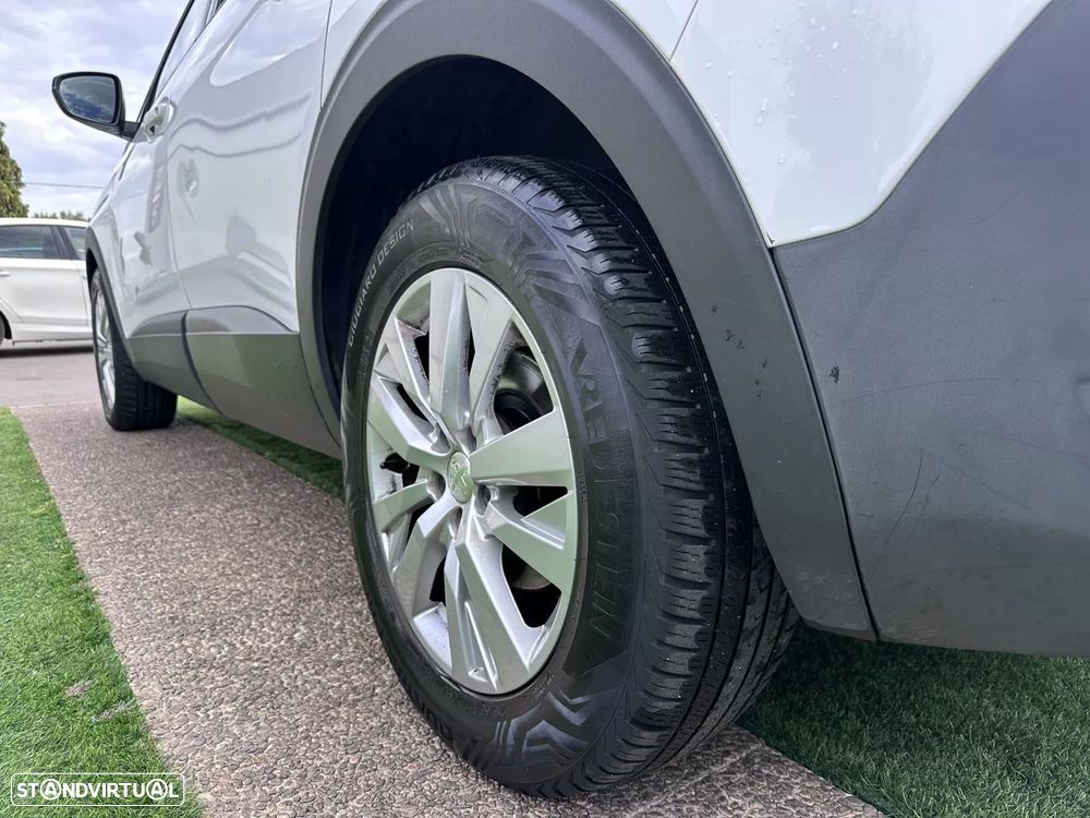 Peugeot 5008 1.2 PureTech Allure Pack - 19