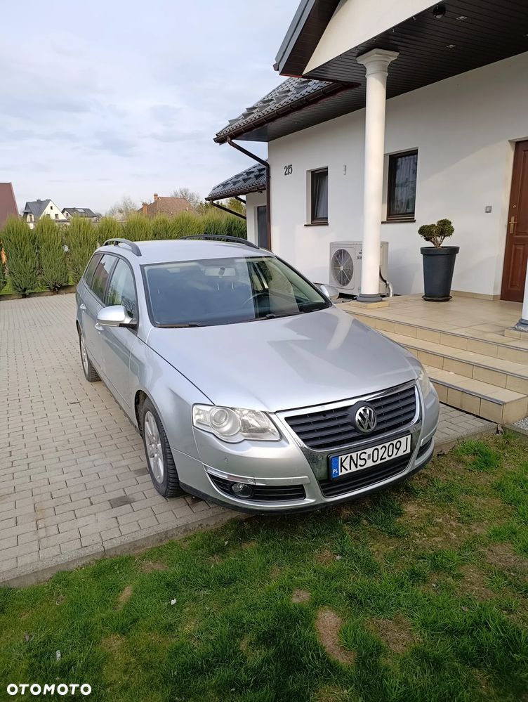 Volkswagen Passat 2.0 TDI Comfortline - 3