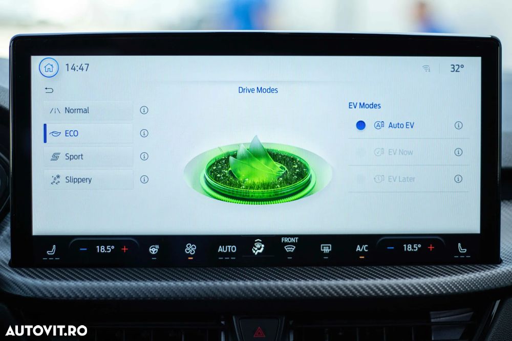 Ford Kuga 2.5 Duratec FWD PHEV ST-Line X - 16