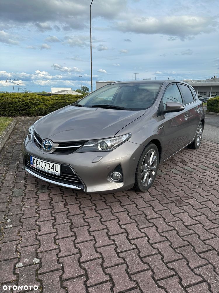 Toyota Auris - 1