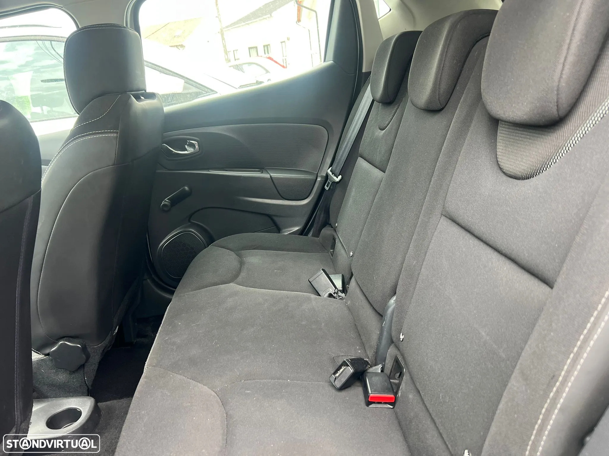 Renault Clio 1.5 dCi # - 10