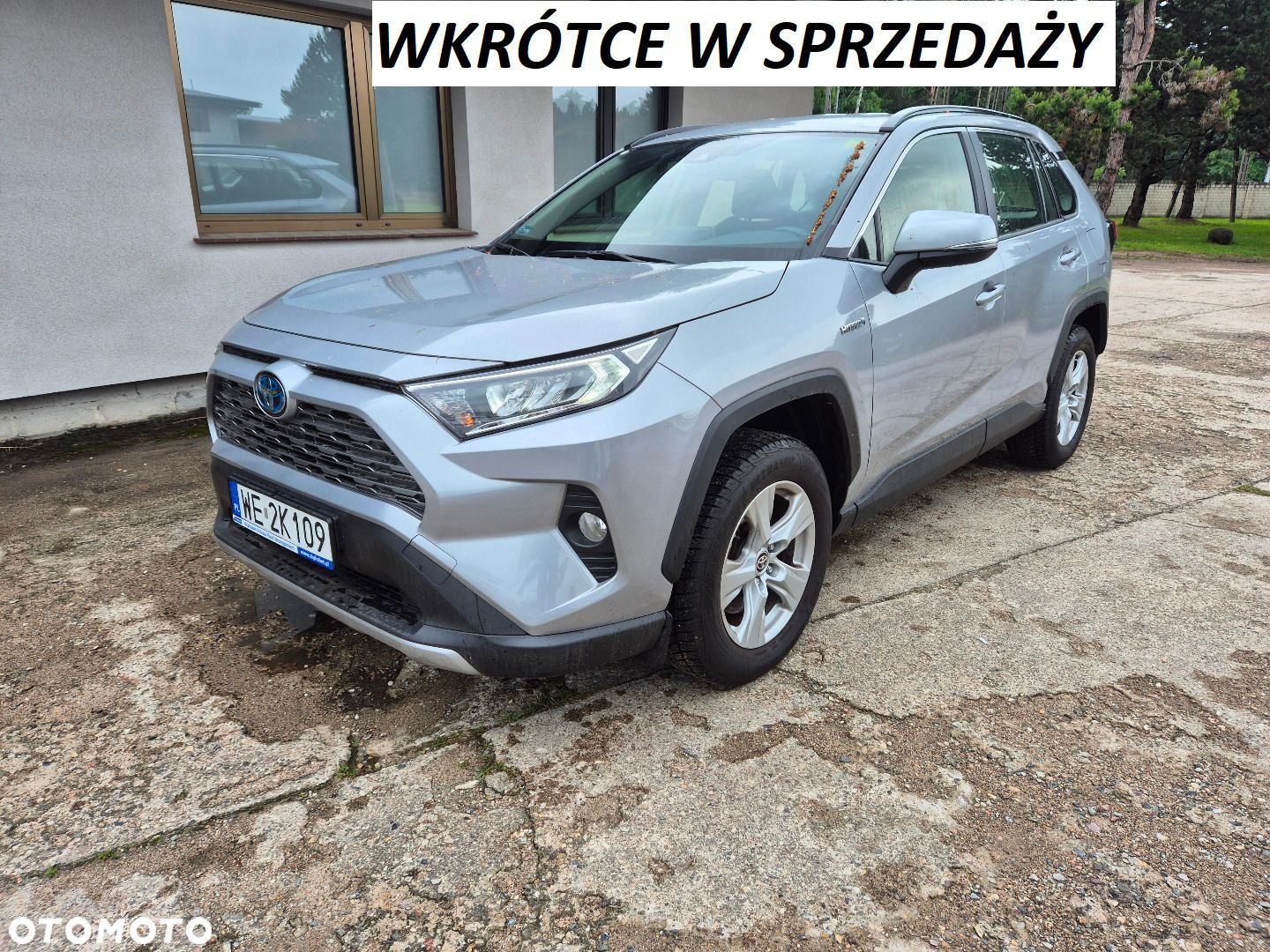 Toyota RAV4 - 1