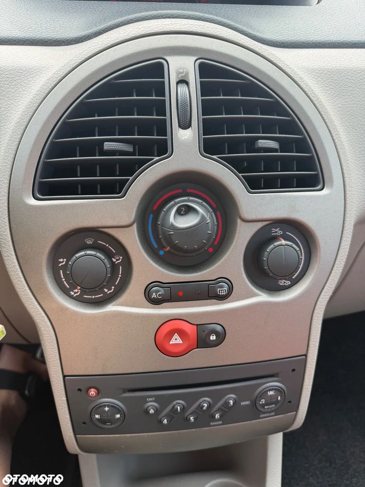 Renault Modus - 9