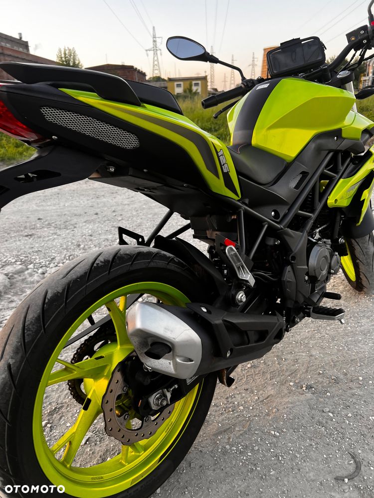 Benelli BN 125 - 5
