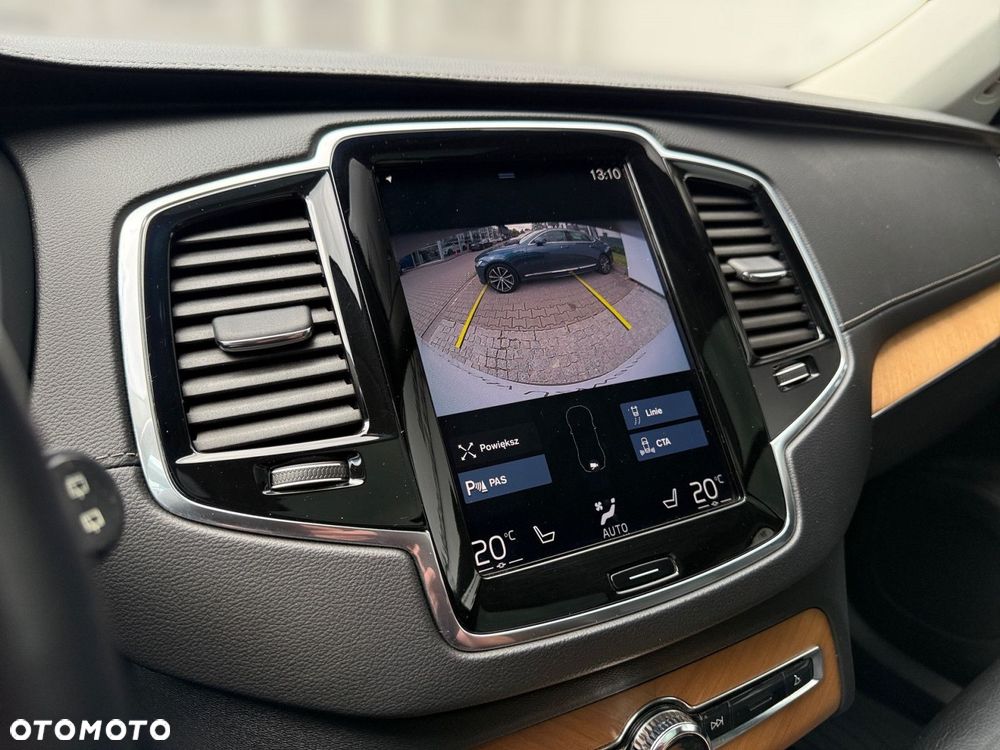 Volvo XC 90 - 21
