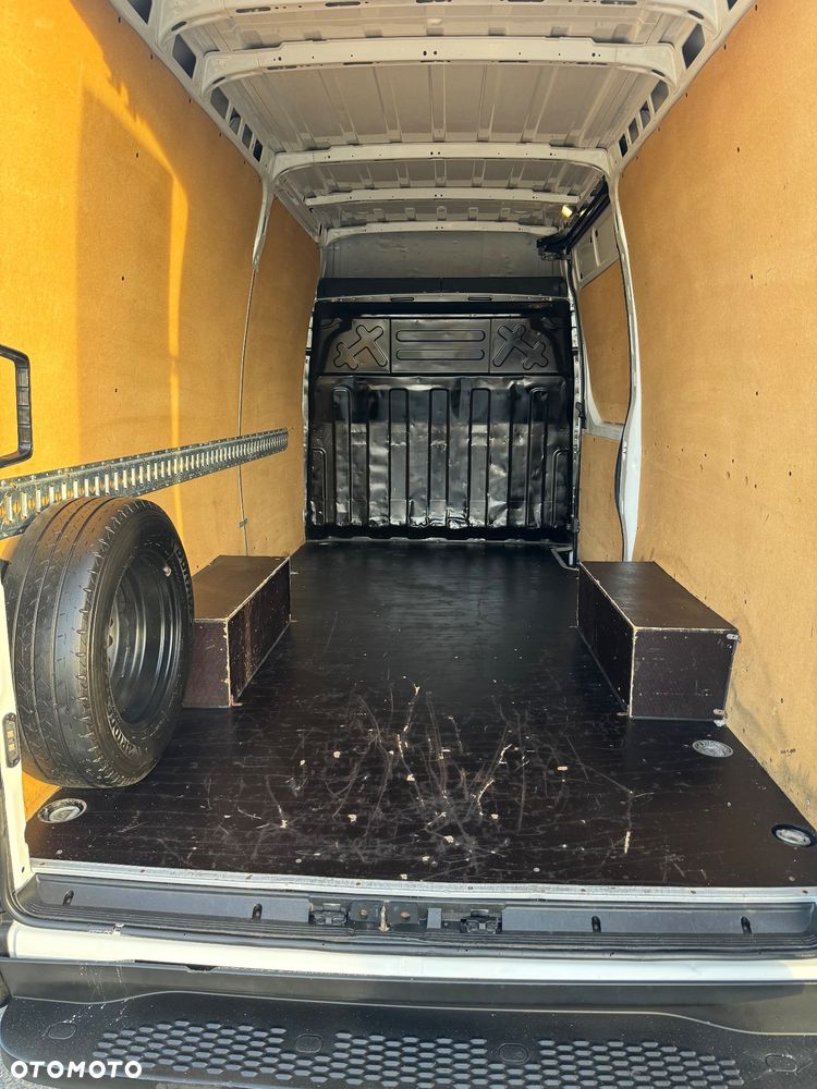 Iveco Daily 35S14 - 13