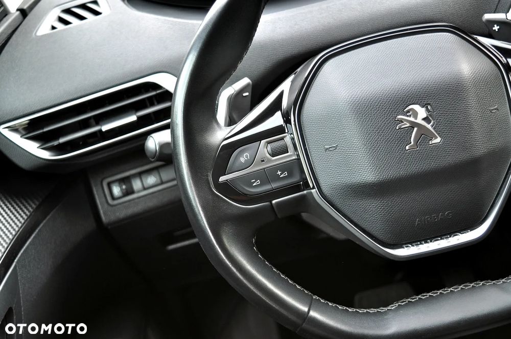 Peugeot 3008 1.5 BlueHDi Allure S&S EAT8 - 34