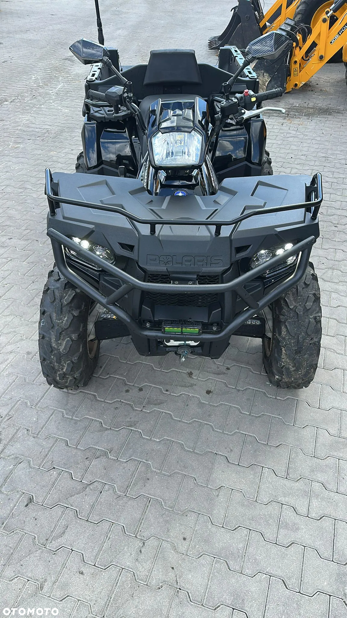 Polaris Sportsman - 6