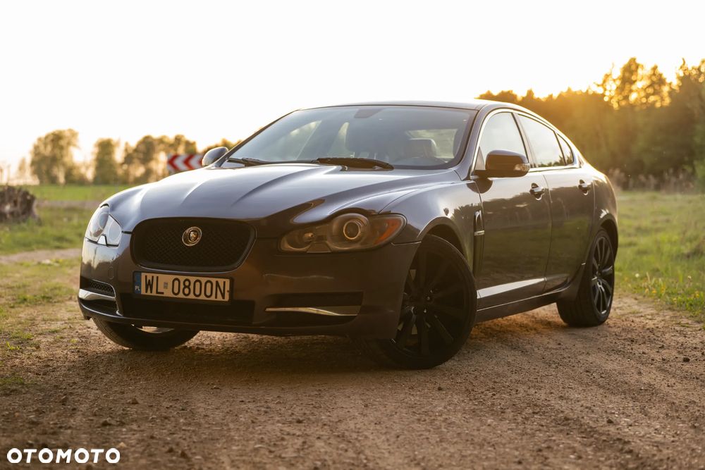 Jaguar XF 3.0 V6 Luxury - 19