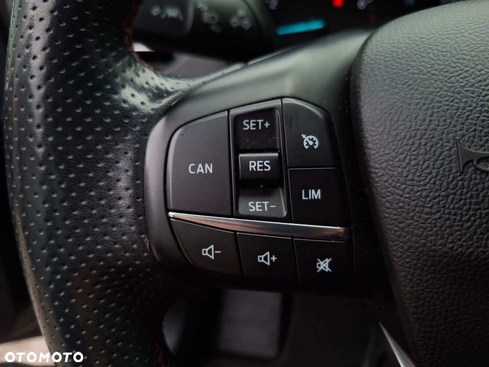 Ford Focus 1.0 EcoBoost ST-Line - 15