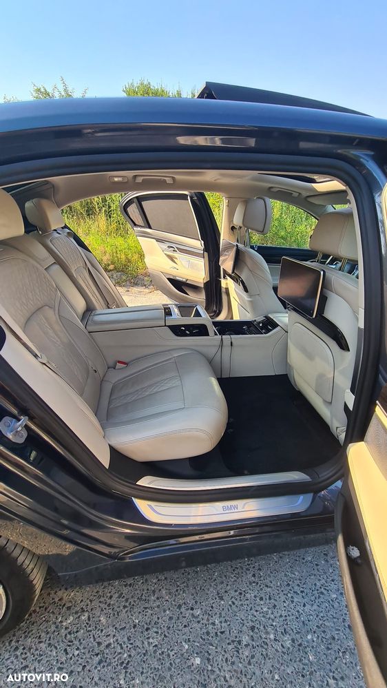 BMW Seria 7 740d xDrive - 11