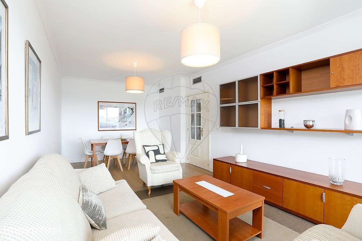 Apartamento T1 para arrendamento - Grande imagem: 2/26
