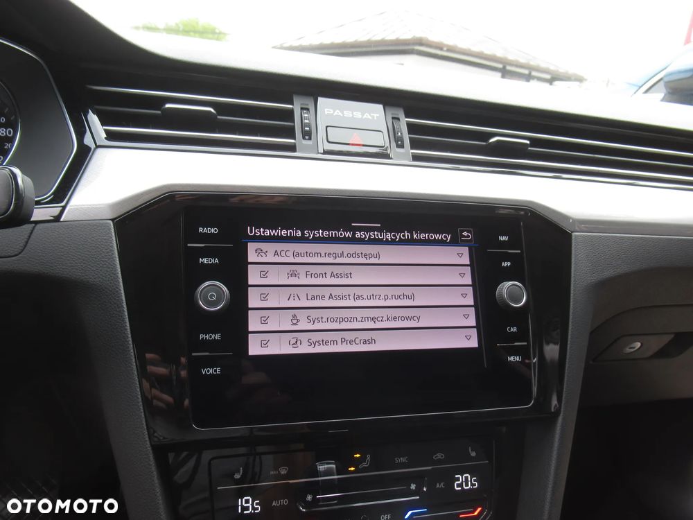 Volkswagen Passat 2.0 TSI Business DSG - 21