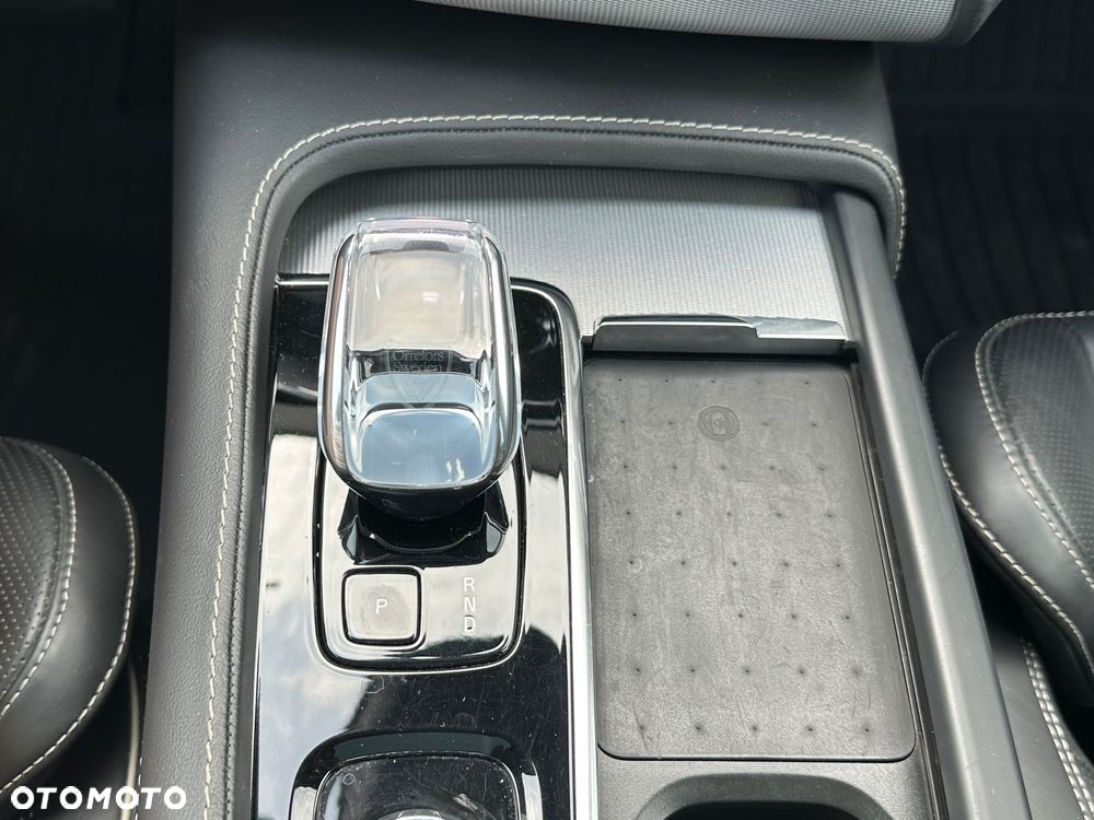Volvo XC 90 B5 D AWD Ultimate Dark - 22