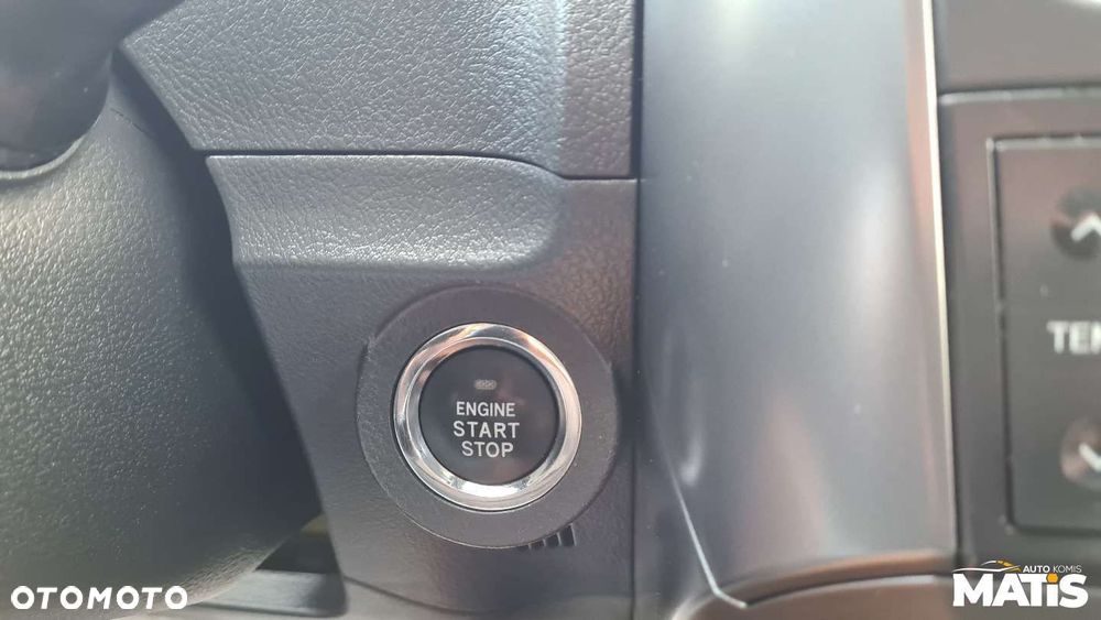 Toyota Verso - 36