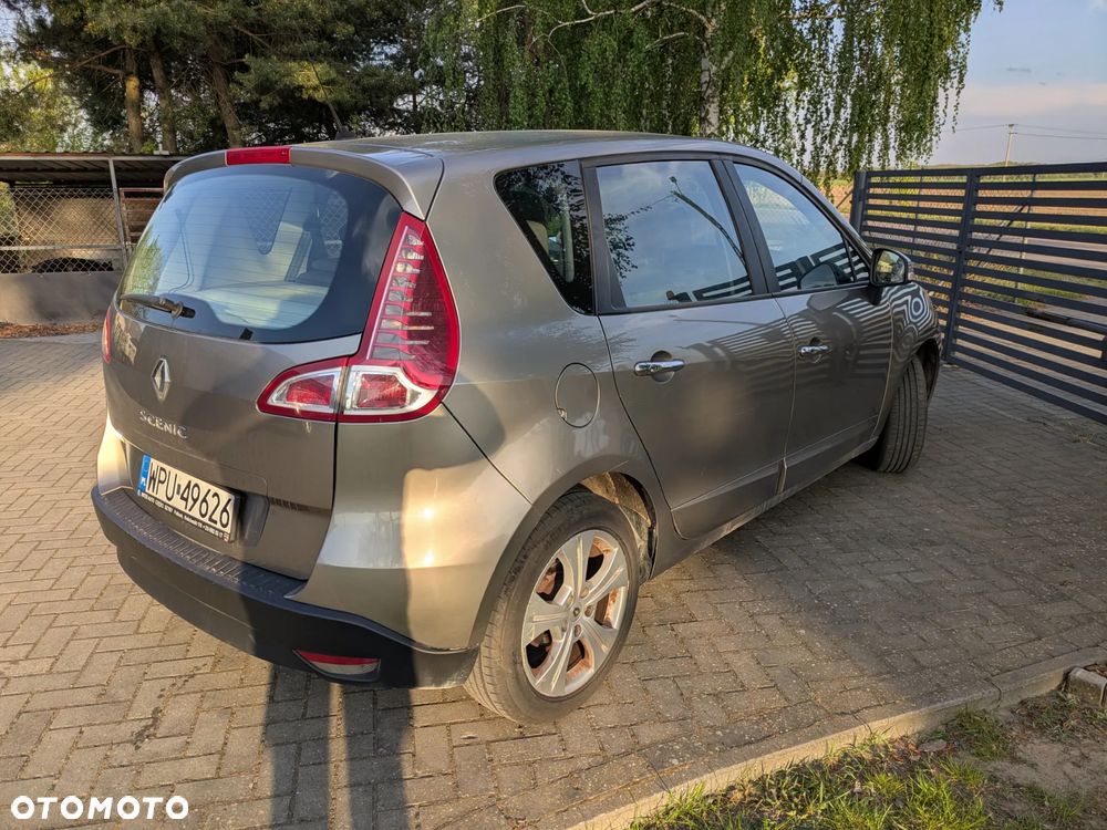 Renault Scenic 1.6 16V Authentique - 6