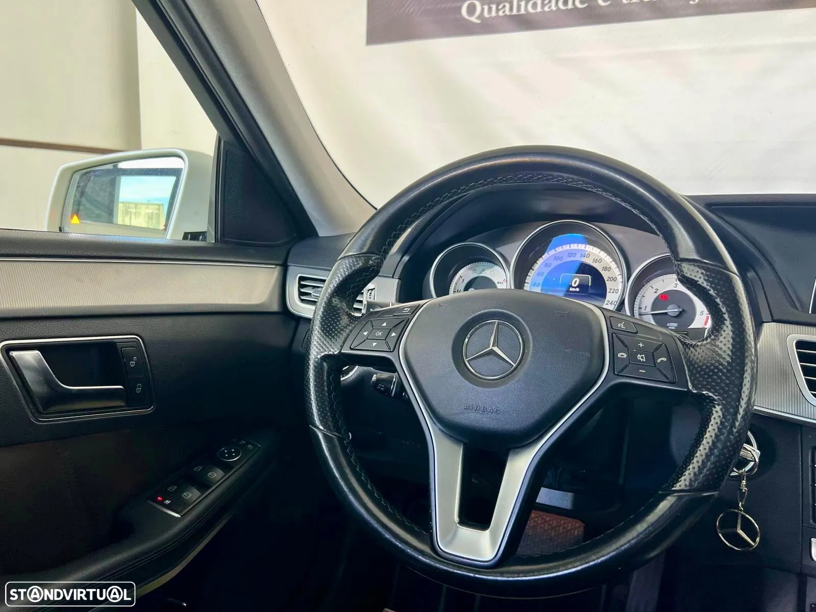 Mercedes-Benz E 300 - 11