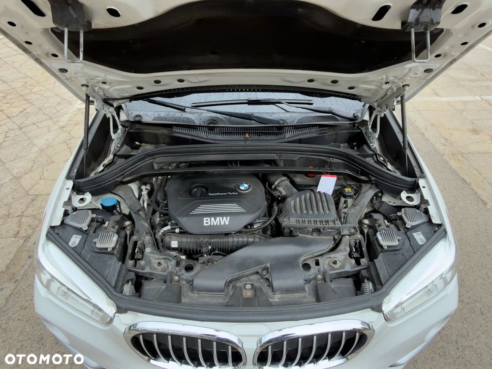 BMW X1 xDrive25i xLine - 10