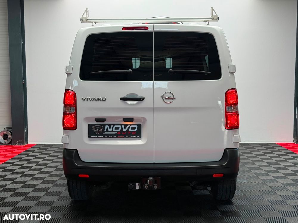 Opel Vivaro - 29