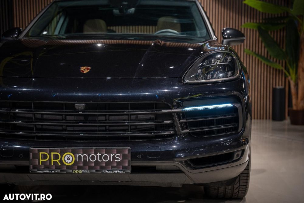 Porsche Cayenne Coupe - 4