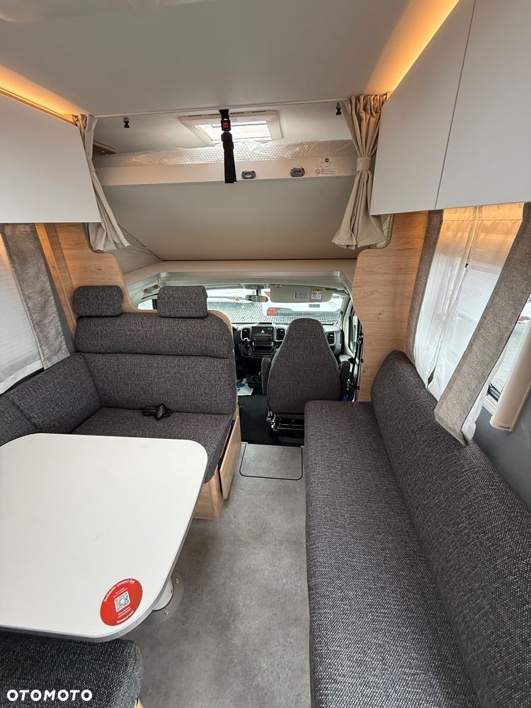 Dethleffs Family XL - 39