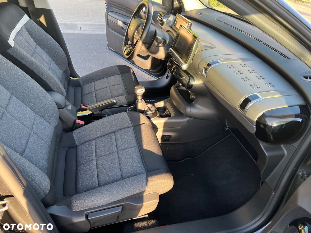 Citroën C4 Cactus 1.2 PureTech Shine S&S - 18