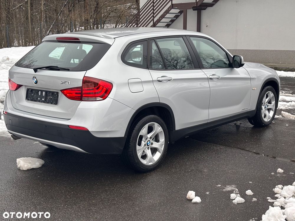 BMW X1 sDrive20d - 6