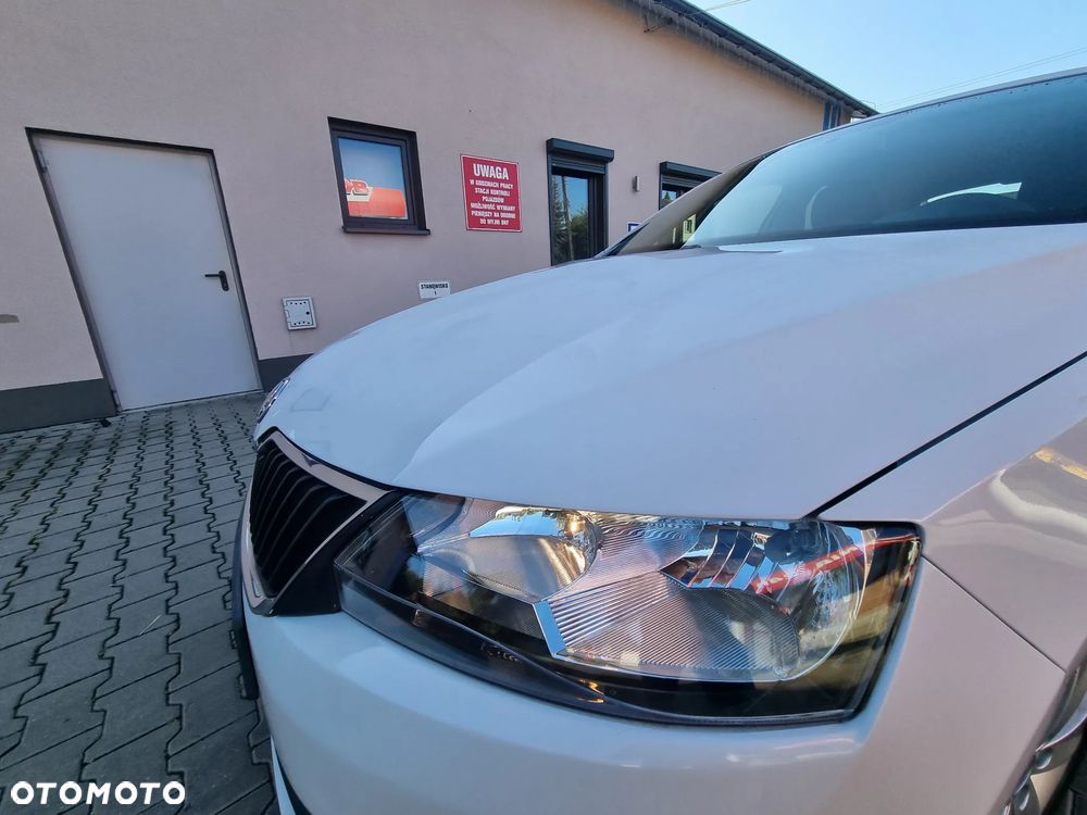 Skoda RAPID 1.2 TSI Ambition - 34