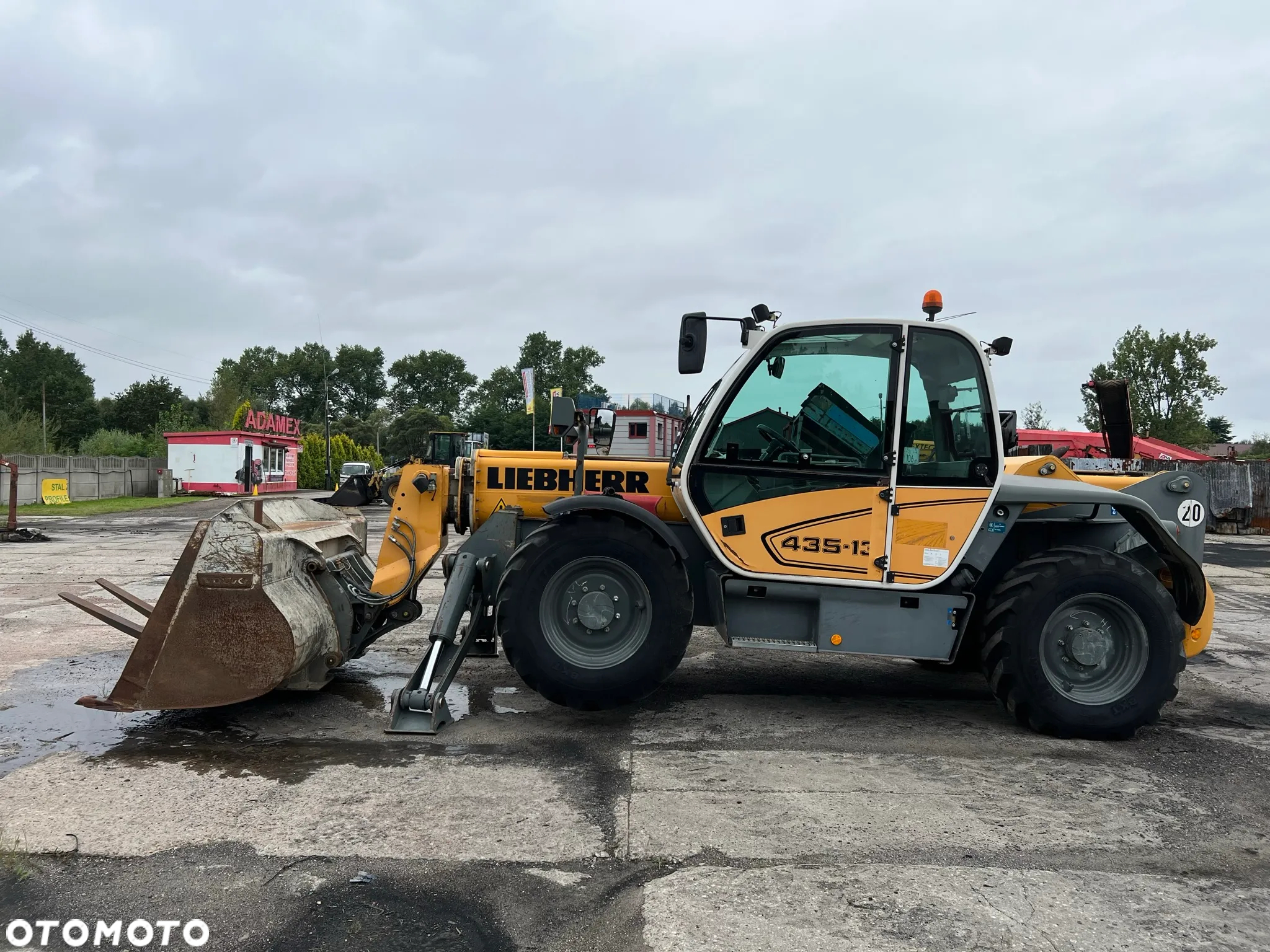 Liebherr TL 435-13 - 2