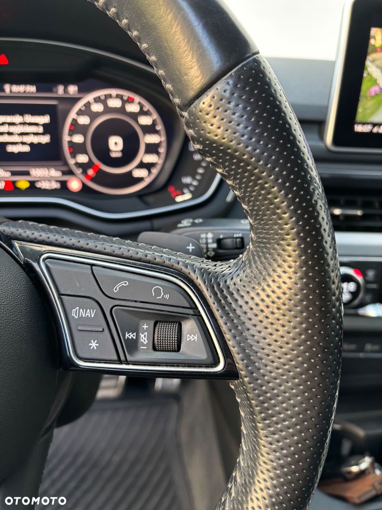 Audi A4 Avant 40 TDI quattro S tronic S line - 32