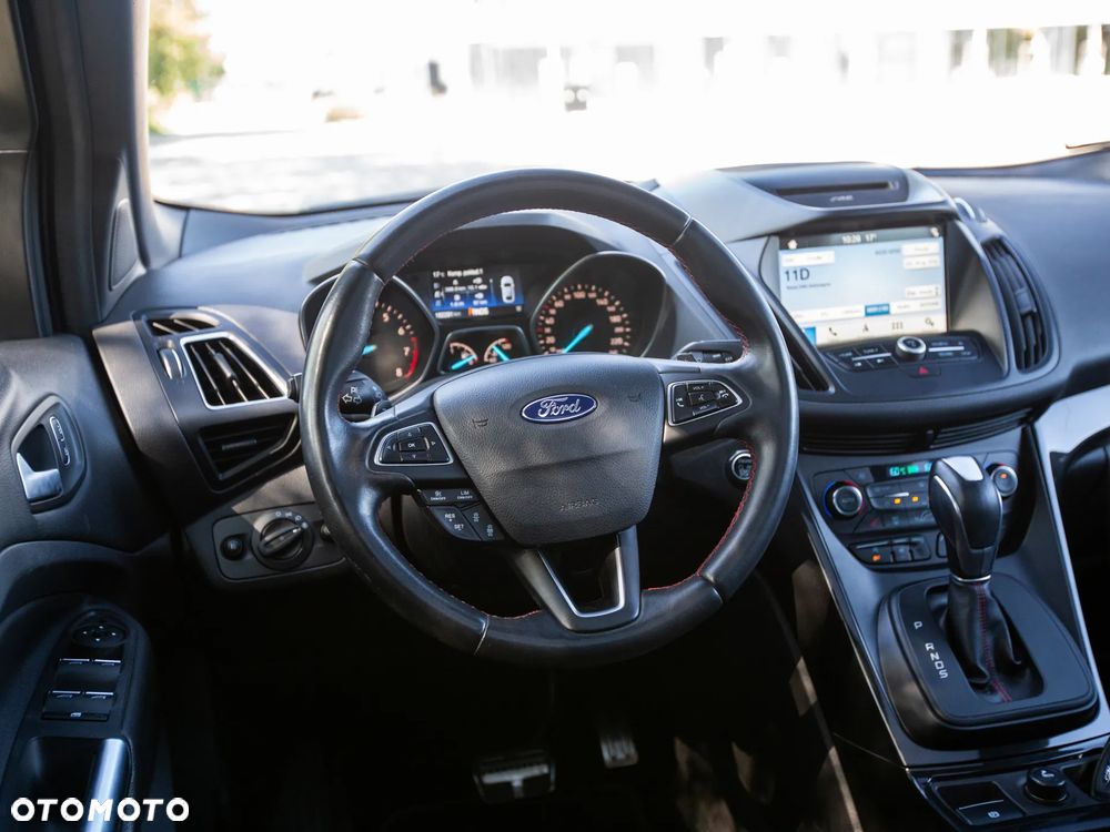 Ford Kuga 2.0 EcoBoost AWD ST-Line ASS - 28