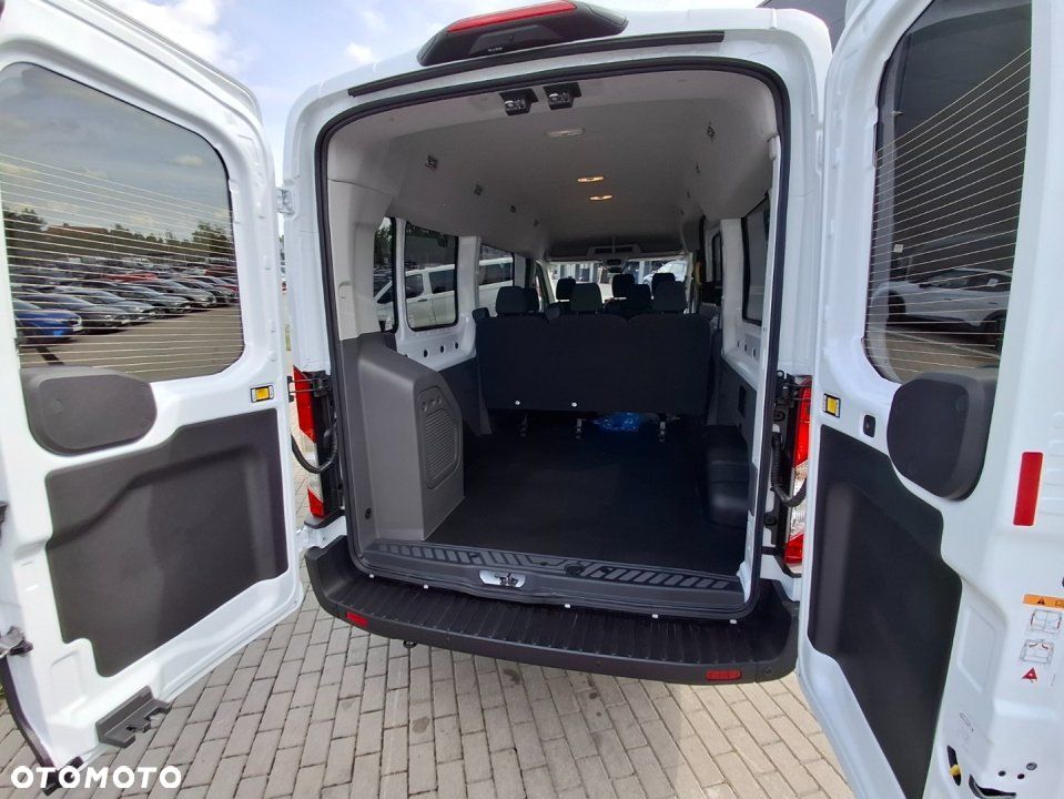 Ford Transit - 8