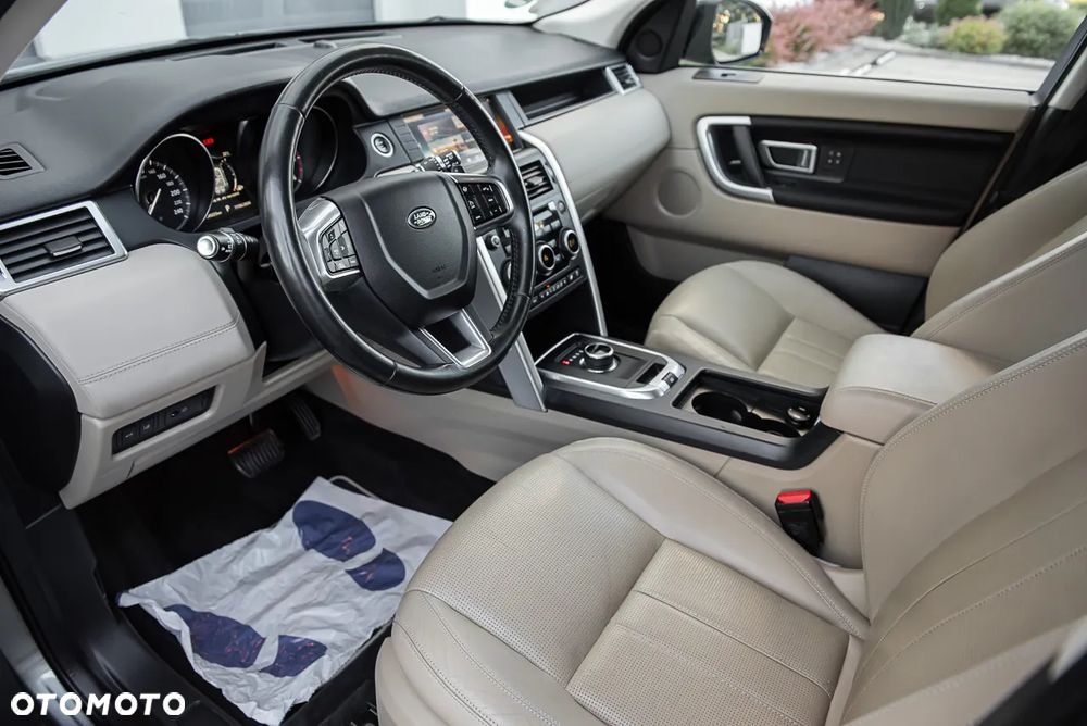 Land Rover Discovery Sport TD4 HSE - 15