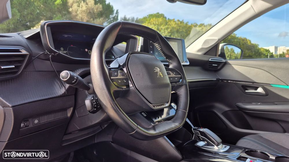 Peugeot e-208 Active - 8