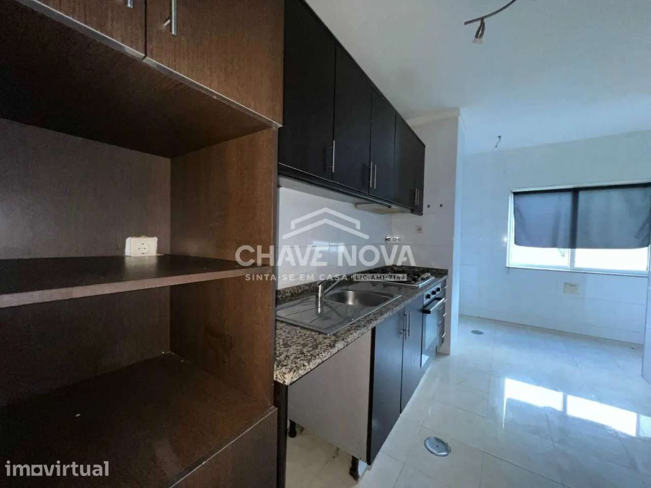 Apartamento T3 c/ Lugar de Garagem em Canelas (Edifício Prestige) - Grande imagem: 3/27