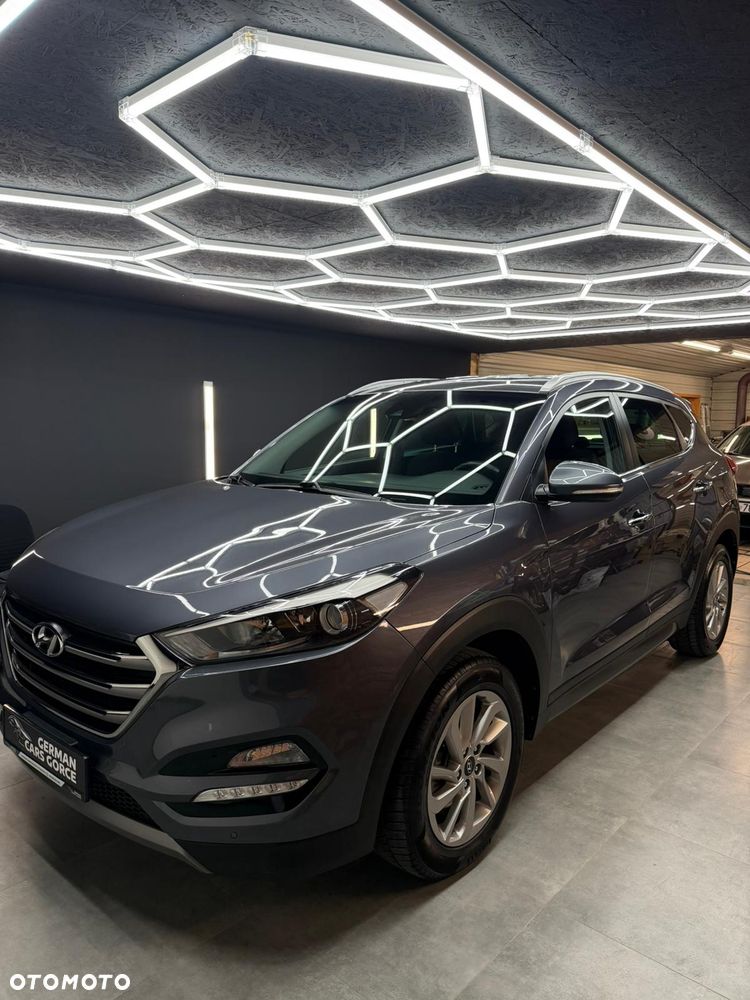 Hyundai Tucson 2.0 CRDi 4WD Automatik Style - 1