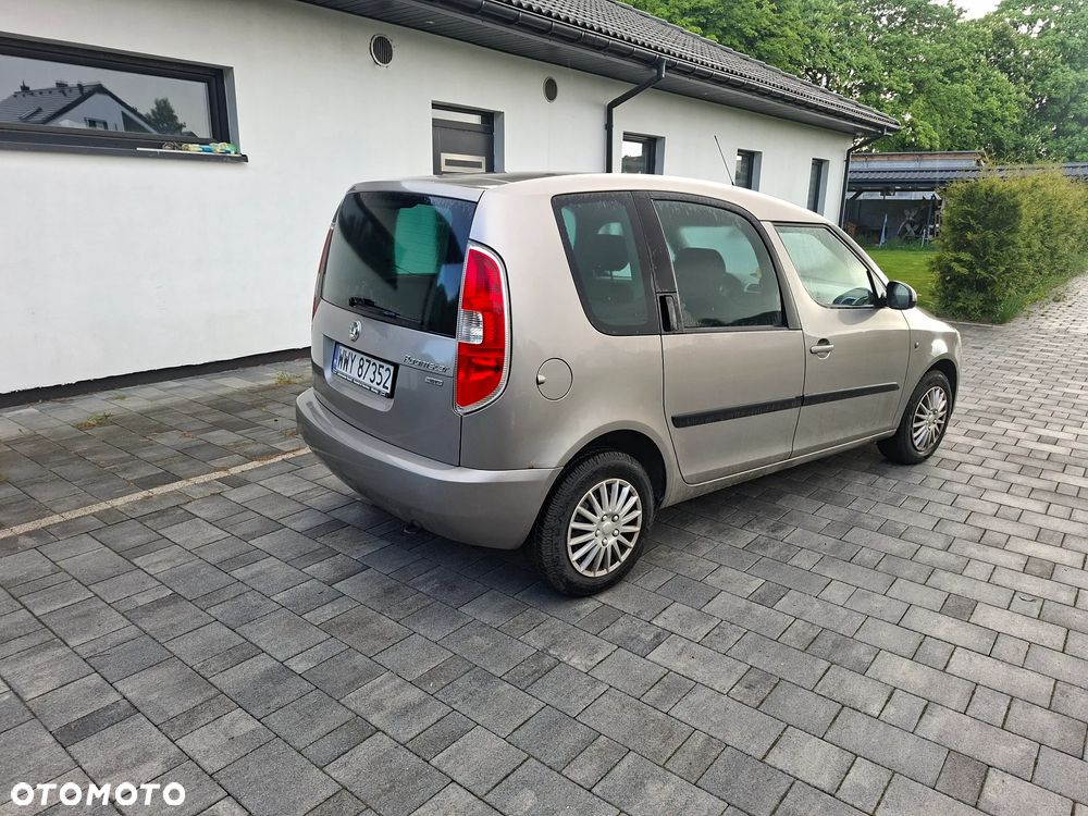 Skoda Roomster 1.4 16V PLUS EDITION - 4