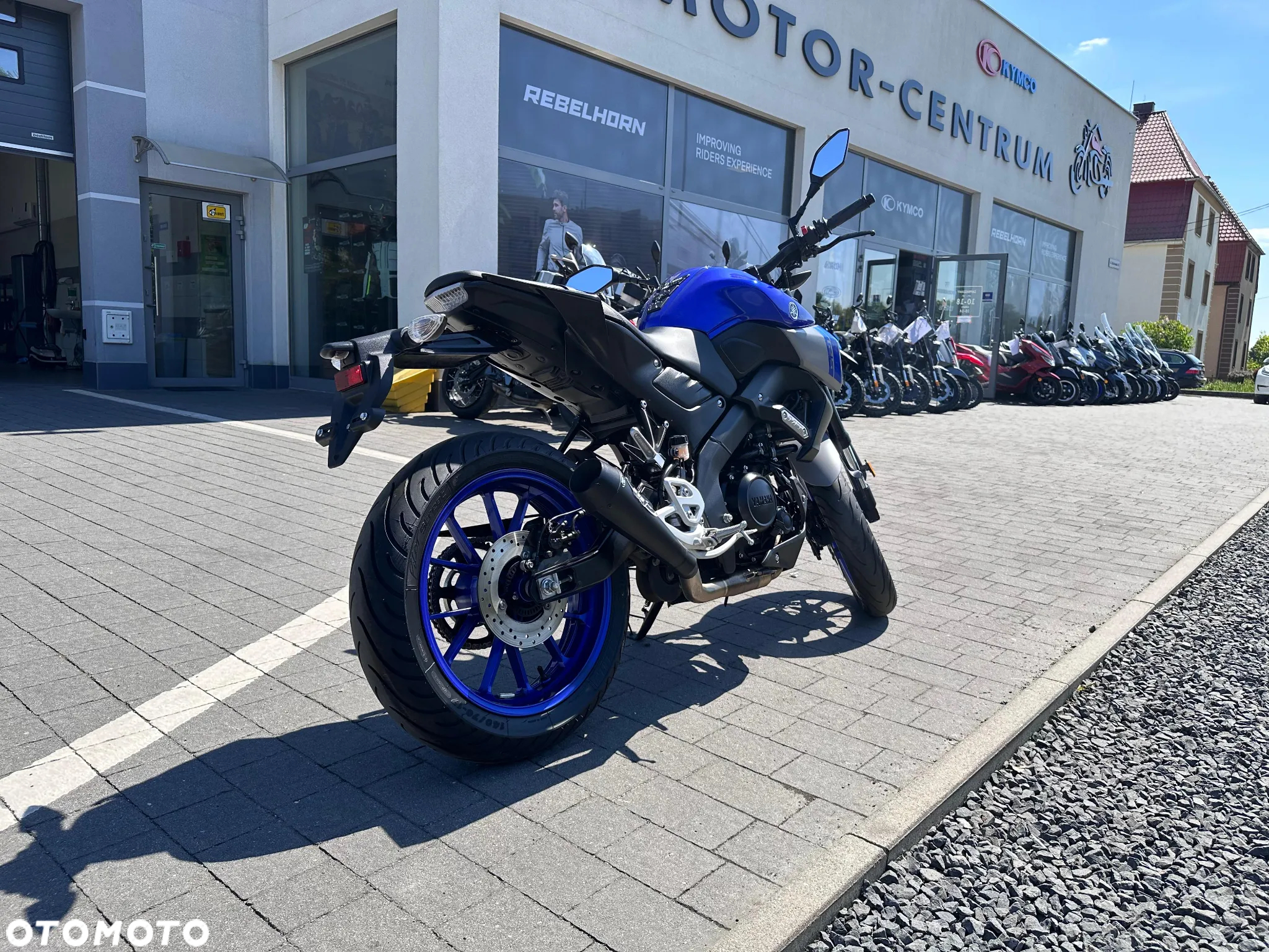 Yamaha MT - 16