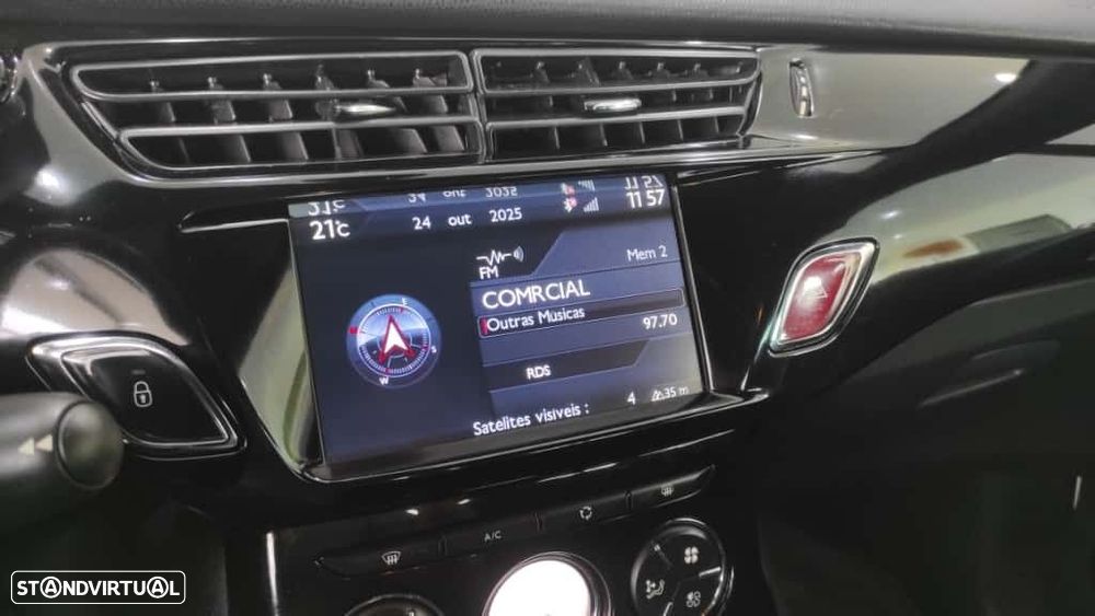 Citroën DS3 1.6 HDi Airdream So Chic - 31