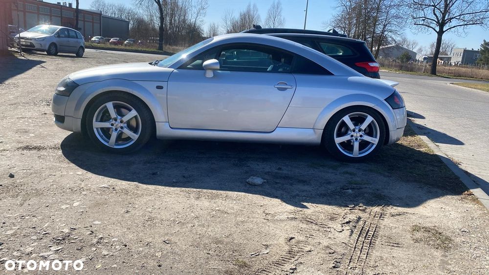 Audi TT Coupé 1.8 T quattro - 13