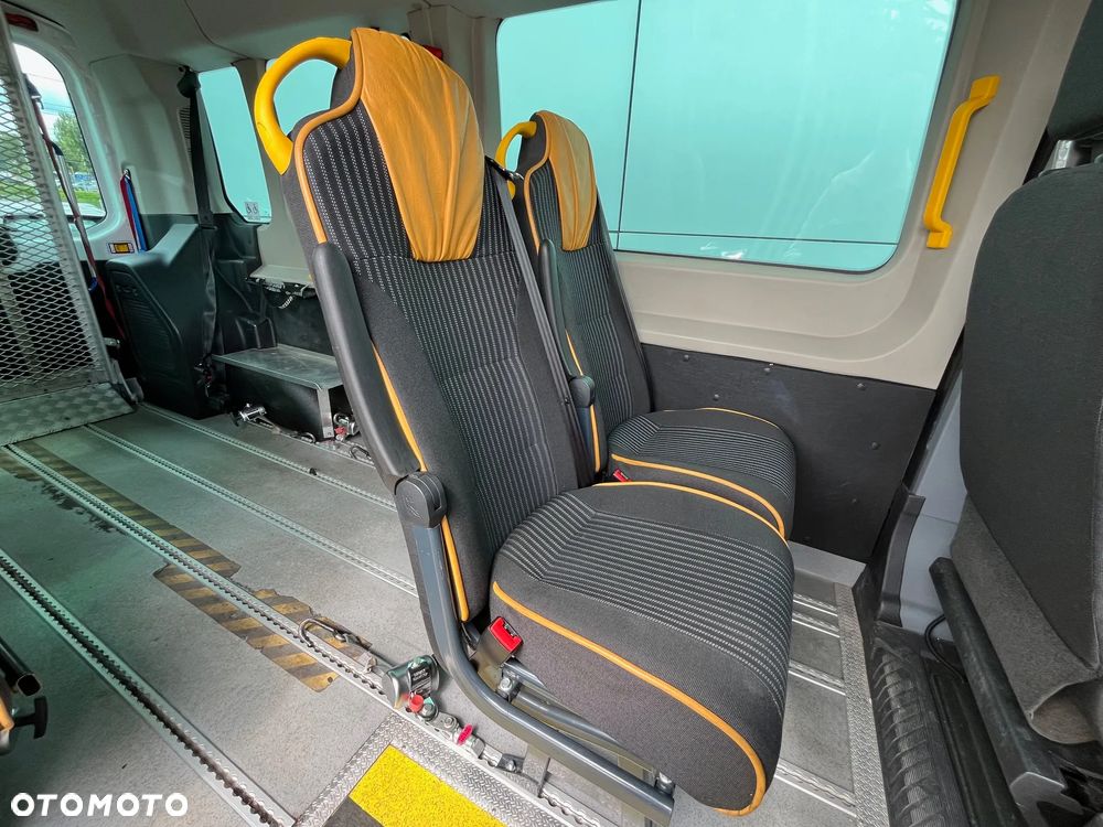 Ford Transit - 20