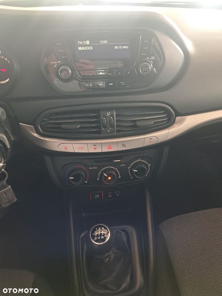 Fiat Tipo 1.4 16V - 13