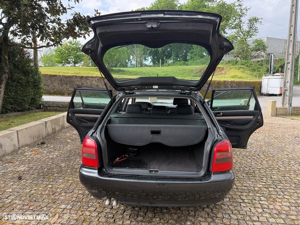 Audi A4 Avant 1.9 TDI Attraction - 15
