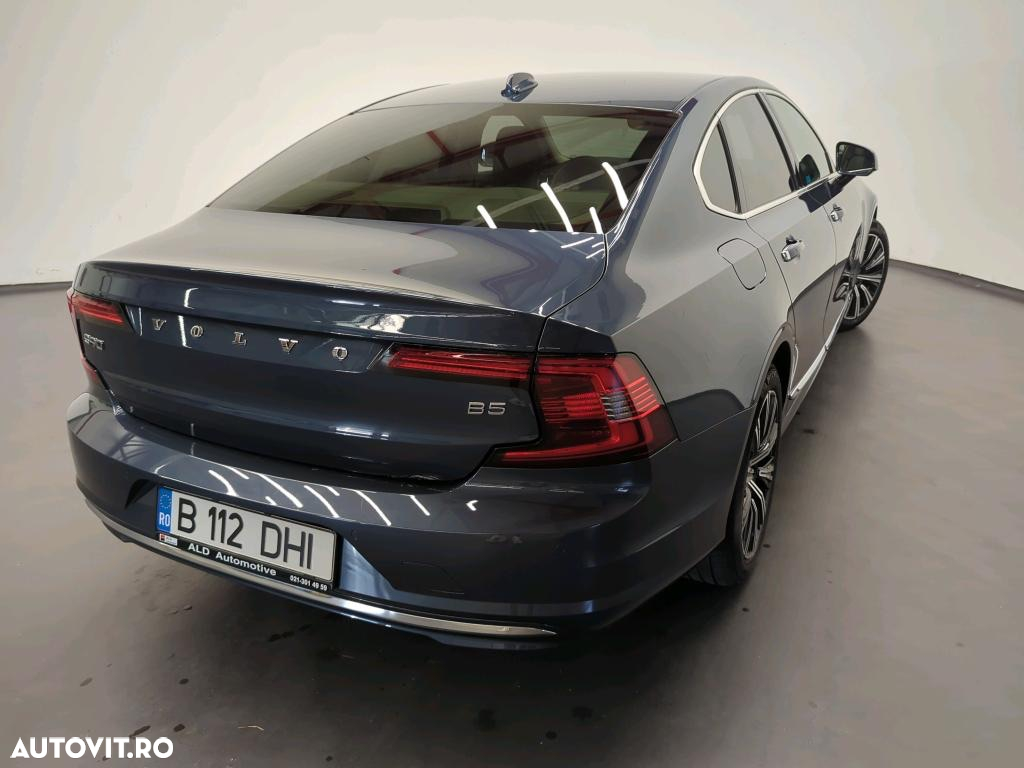 Volvo S90 B5 MHEV AT Plus Bright - 2