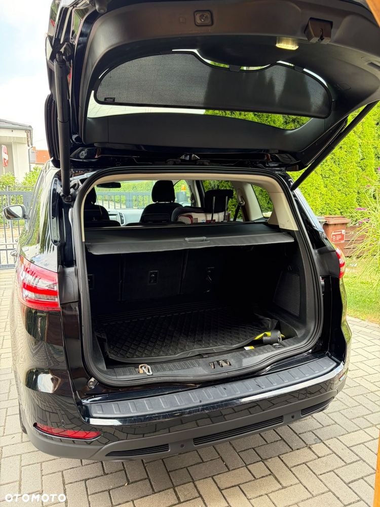 Ford S-Max - 6